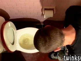 裸体健壮亚洲俊美同志男同电影《一室春光》 japan gay hd porn