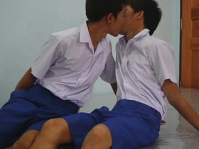学生仔性爱大冒险 chinese gay porn asian