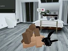 发情伪娘在Roblox公寓里被当成人形飞机杯 pinoy gay porn site