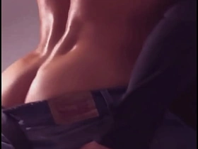 看我上司在酒吧喝几杯后回家前怎么操我——他老婆还在家 nyc chinese gay porn