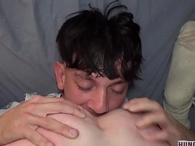 爱尔兰橄榄球猛男狂操饥渴英国小混混 asian gay porn stars sex videos