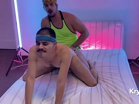 无套狂干。第一部 japan twin joyous porn