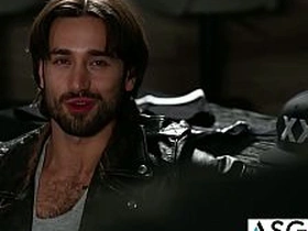 隔壁工作室 - 毛壮男模被纹身老板干趴 gay porn chinese body builder