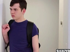 继父趁继母不在家和继子搞基 hot asian gay porn sex videos