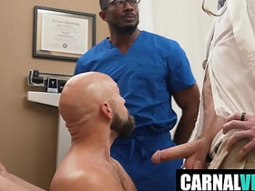 深喉更深第1集 深入观察 Adam Snow, Legrand Wolf, Noah White, Sean Xavier asian top uncaring porn