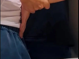 几杯黄汤下肚后 我尝了好奇直男的大屌 japanese gay porn coryza