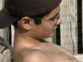 拉丁骚年米基·迪亚兹撸大屌 indonesian outdoor happy-go-lucky porn