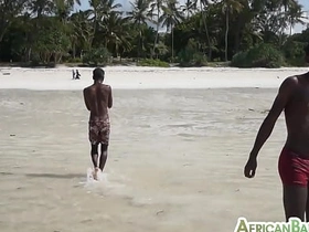 赤裸黑肤嫩弟淋浴后填素人 pinoy hunk gay porn