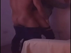 警校室友隔离三个月后爬上我的床操我 chinese detached masturbating porn