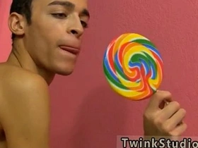 亚洲少年同志性爱视频《Dustin Cooper想尝尝鲜》 amature gay chinese porn