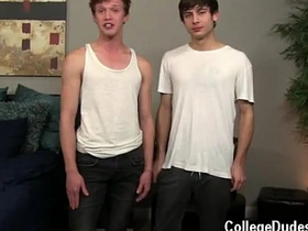 亚洲基佬酒店开房 Riler 被Zaden 干到自撸 korean creampie gay porn