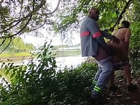 工人在草丛里狂干老外墨西哥佬 asian cheerful bareback sex videos