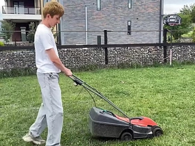 我干了房东的继子却被老爸抓现行 第一部 sr japan gay porn