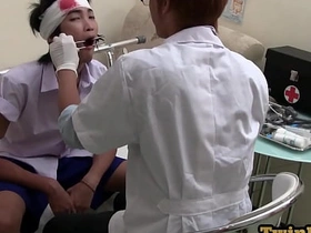 亚洲少年在办公室被医生诱奸肛交 dealings gay japan porn