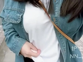 亚裔女子公共场所露奶 hot gay porn daddy