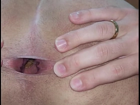 小屁眼藏着惊喜2 indonesian dear boy uncaring porn