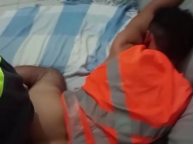 我矮个子同事看了我的视频说想被我干 gay muscle japan porn