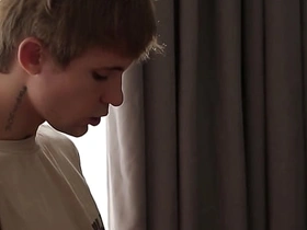 两个大屌男狂操小鲜肉的紧致屁眼 第二部 chinese hotel gay porn