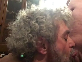 口交狂欢... Nypster吸吮各种颜色尺寸的骚货并喝精 old supplicant japan gay porn