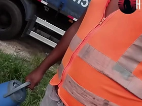 一边等卡车装货一边打飞机 taiwan gay porn membrane