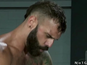 吉祥物骚扰小贩Jessie然后被操 asian village gay boys sex videos