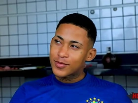 朋友烧烤派对群交！ hot gay brother porn