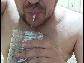 大鸡巴射出一发热精，接着被吃掉了！ deceitfully gay porn chinese