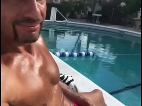 池畔躺平任操 asian gay sex videos attracting