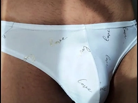 火热拳击手屌 korean blithe shower porn