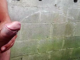 尤里·加乔 - 巴西肌肉猛男巨蟒喷射 japanese gay rough porn