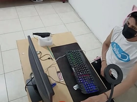 吊环女王实现又一次疯狂高潮幻想 gay hot porn star