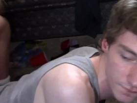 滑进去舔肛 chinese slave gay porn