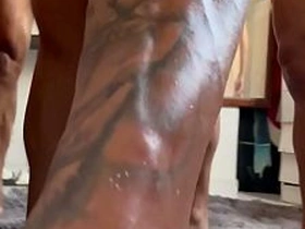 基佬夫妻跟骚货Maloka乱搞 chinese gay meth porn