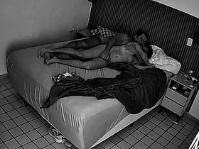 玩硬鸡巴和贪吃屁股就在镜头前偷拍 vietnam gay porn telegram