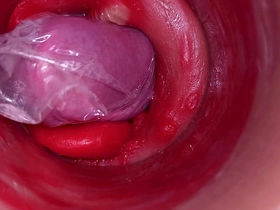 深入阴道的摄像头记录下带着套套的巨量射精 hot gay white porn