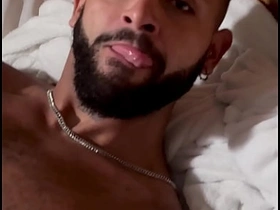 屁股超赞的猛男 japanese bear porn gay