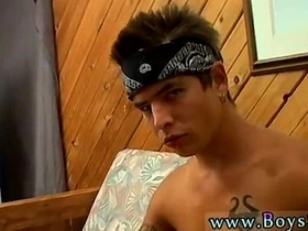 亚洲少年与成熟青年男同色情 我最爱的一件事是... chinese gay porn male peace-pipe