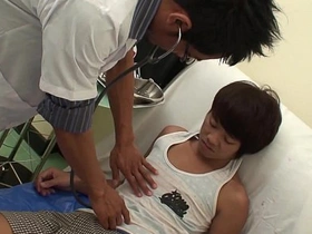 变态亚洲Oliver医生无套狂操Paul asian vs chinese gay porn