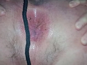 透到腰的丝袜张开 要不要舔我的逼？操我的穴？把精液射在我张开的洞口？那会很爽 我可以用手指或你的龟头尝尝 美味！ gay brothers porn chinese